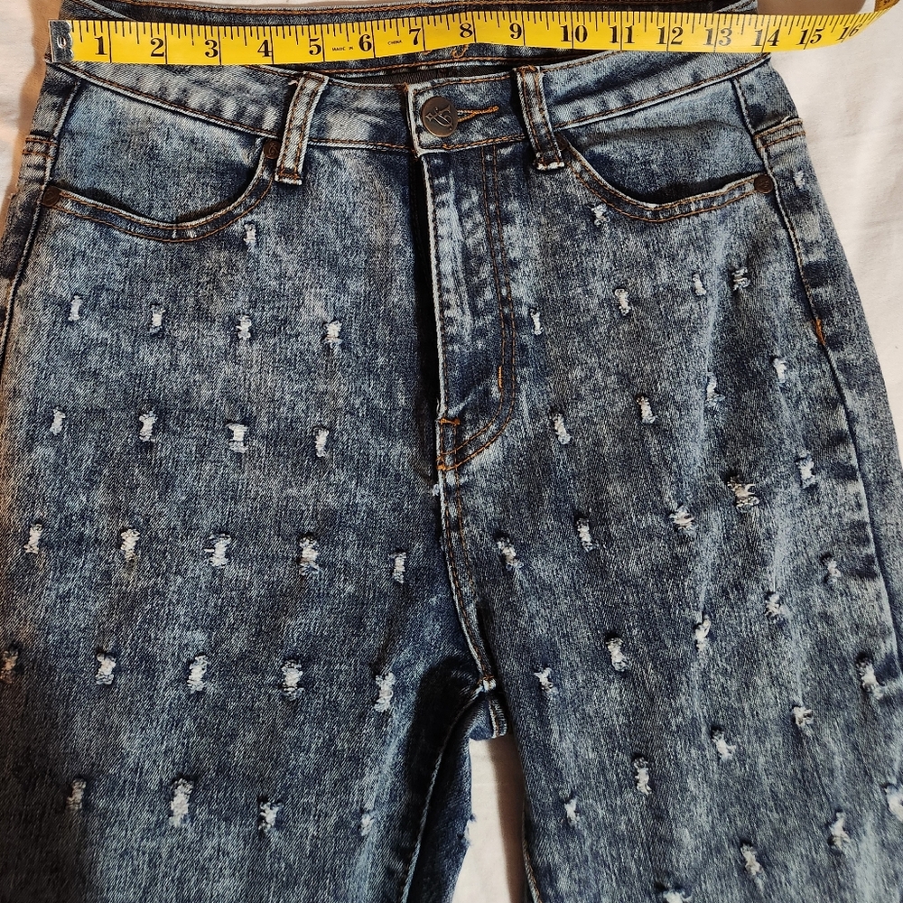 VIP Jeans - V.I.P. - Bullet Holes Distressed- Women's Blue Jeans 7/8 - Picture 4 of 5
